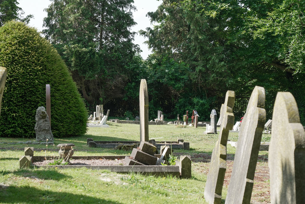 Photo of grave stones at Stotfold Cemetery